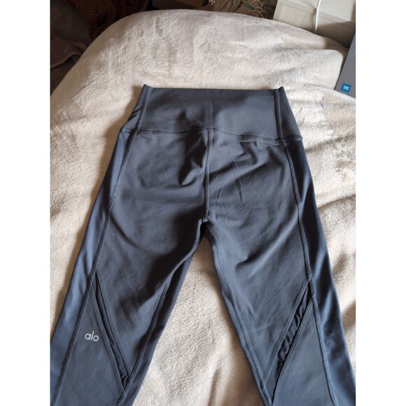 Alo mesh leggings size small - Picture 4 of 8